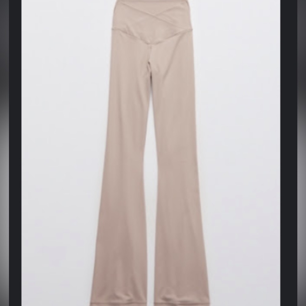 AERIE OFFLINE FLARED LEGGINGS